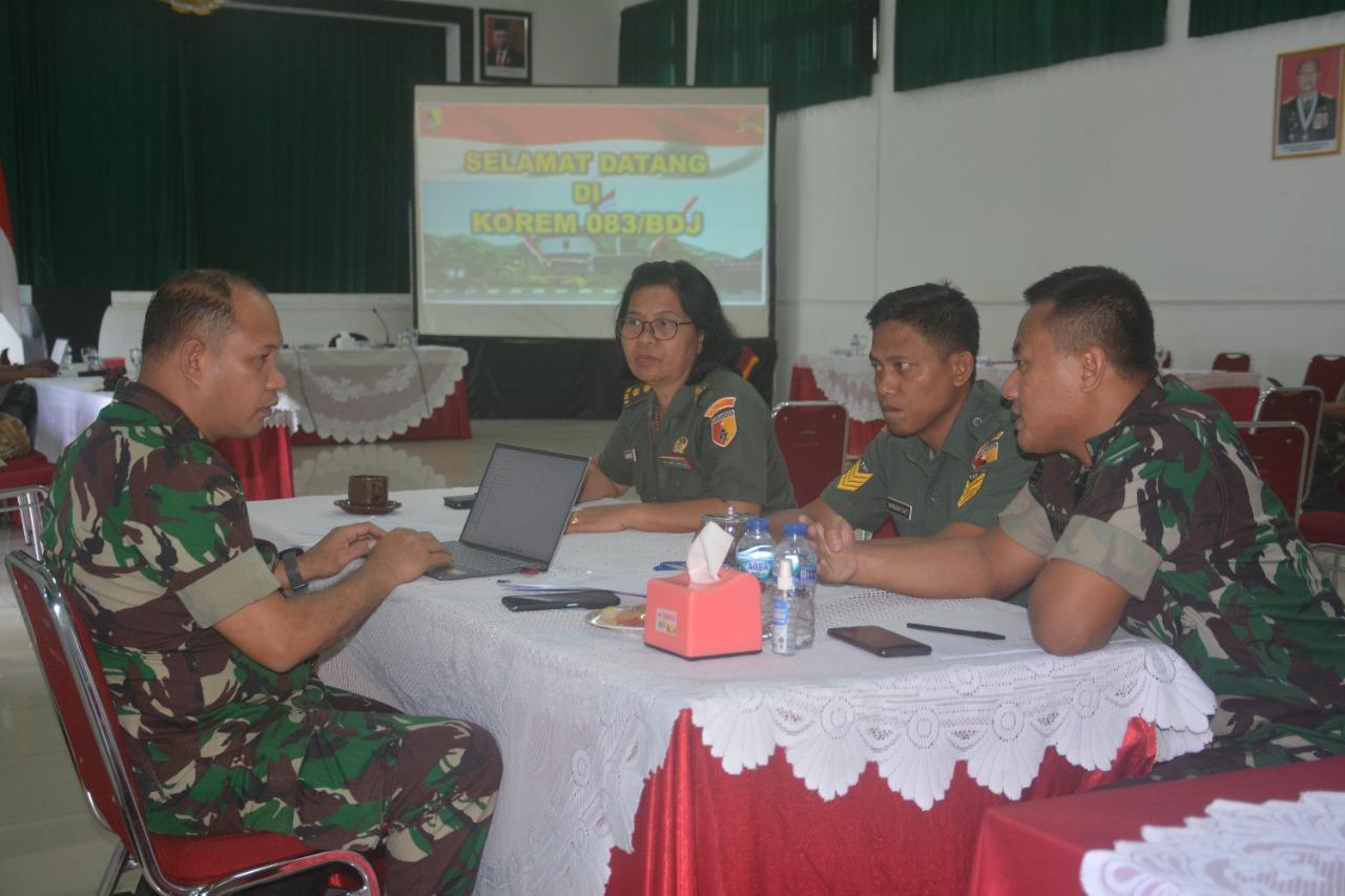 1. Kasrem Baladhika Jaya Sambut Kedatangan Tim Pengendalian Program