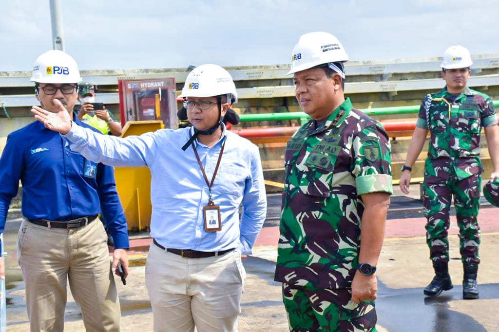 Berkunjung ke PLTU Awar-Awar Tuban, Pangdam V/Brawijaya Pastikan Sistem